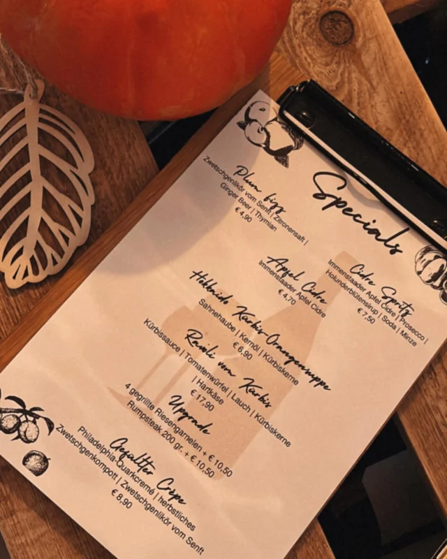 Der Herbst ist da & passend dazu unsere neue Specials🍂🎃🍁 #einfachurig #saisonaleküche #pumpkinseason #caferestauranturig #regionaleküche #autumnvibes #restaurantdenkingen #pfullendorf #goodfoodgoodmood #yummy